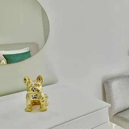 Marina Retreat - Cleverdetails, For 2 Adults And 2 Children, Jacuzzi, Near The Marina And The Apartamento