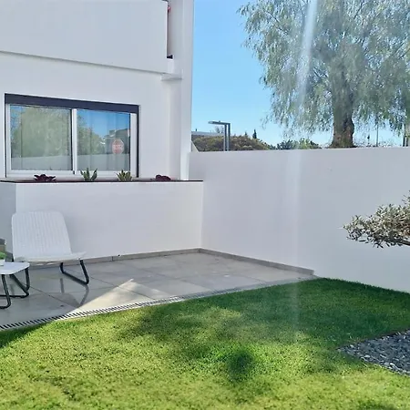 Marina Retreat - Cleverdetails, For 2 Adults And 2 Children, Jacuzzi, Near The Marina And The Vilamoura