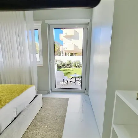 Marina Retreat - Cleverdetails, For 2 Adults And 2 Children, Jacuzzi, Near The Marina And The * Vilamoura